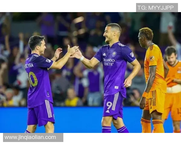 图森队与奥兰多城队的精彩对决分析与赛季展望